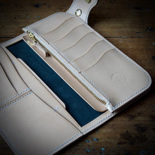 Load image into Gallery viewer, Tall Wallet - Shinki Hikaku Olive Green Shell Cordovan