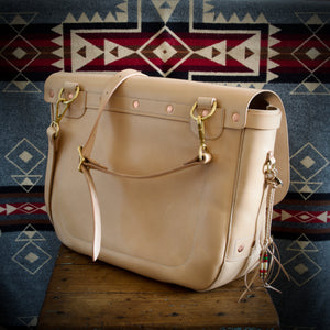Courier Bag - Tärnsjö Natural Veg Tanned Cow Hide