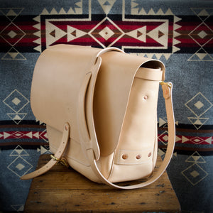 Courier Bag - Tärnsjö Natural Veg Tanned Cow Hide