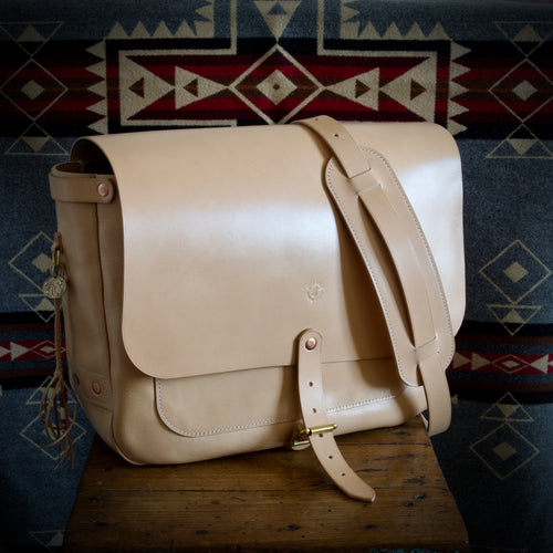 Courier Bag - Tärnsjö Natural Veg Tanned Cow Hide