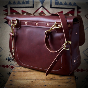 Courier Bag - Tärnsjö's Mahogany Brown Veg Tanned Cow Hide