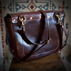 Courier Bag - Tärnsjö's Antique Brown Veg Tanned Horse Hide