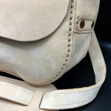 Load image into Gallery viewer, Outrider Bag - Tärnsjö Natural Veg Tanned Nubuck with Turquoise and Silver Concho