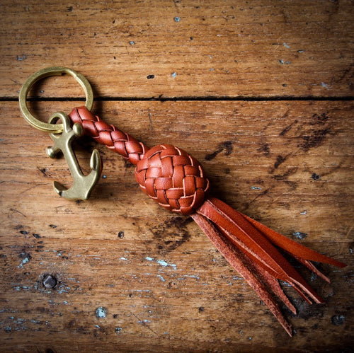 Braided Anchor Key Fob - Tärnsjö Saddle Tan Veg Tanned