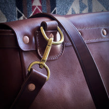 Load image into Gallery viewer, U.S. Mail Bag - Tärnsjö Saddle Tan Veg Tanned