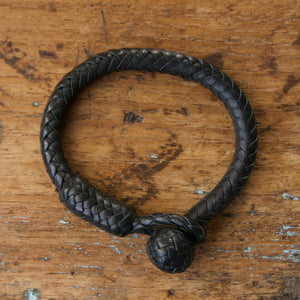 Braided Round Knot Bracelet - Black