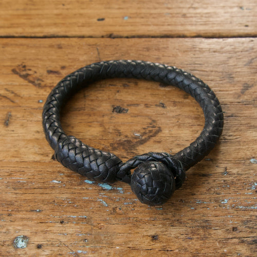 Braided Round Knot Bracelet - Black