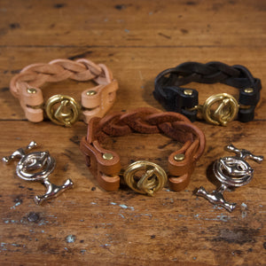 Braided Anchor Buckle Bracelet - Tärnsjö Saddle Tan Veg Tanned