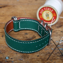 Load image into Gallery viewer, Watch Strap - NATO - Tärnsjö Green Veg Tanned