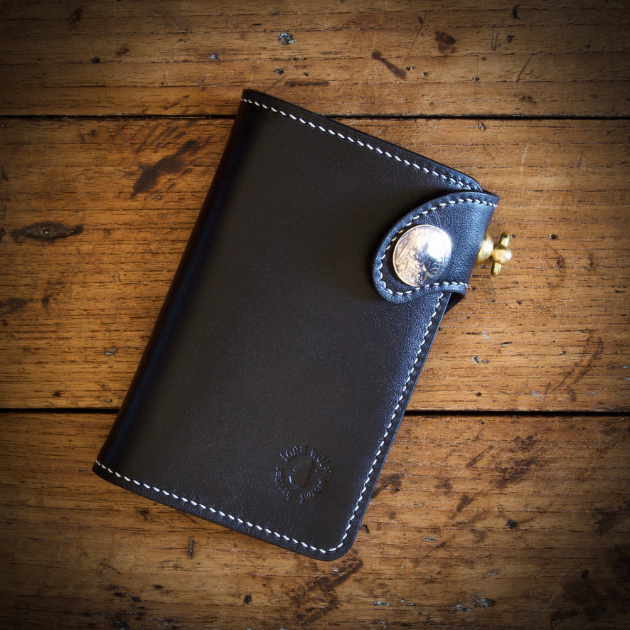 Medium Wallet - Tärnsjö Black Veg Tanned