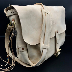 U.S. Mail Bag - Tärnsjö Natural Veg Tanned Nubuck